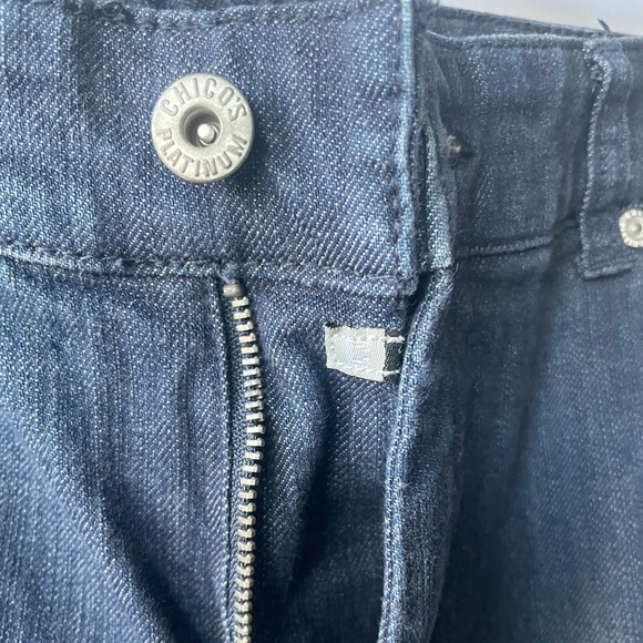 NWOT Chico’s Platinum Jeans Size 1.5 - Picture 4 of 6